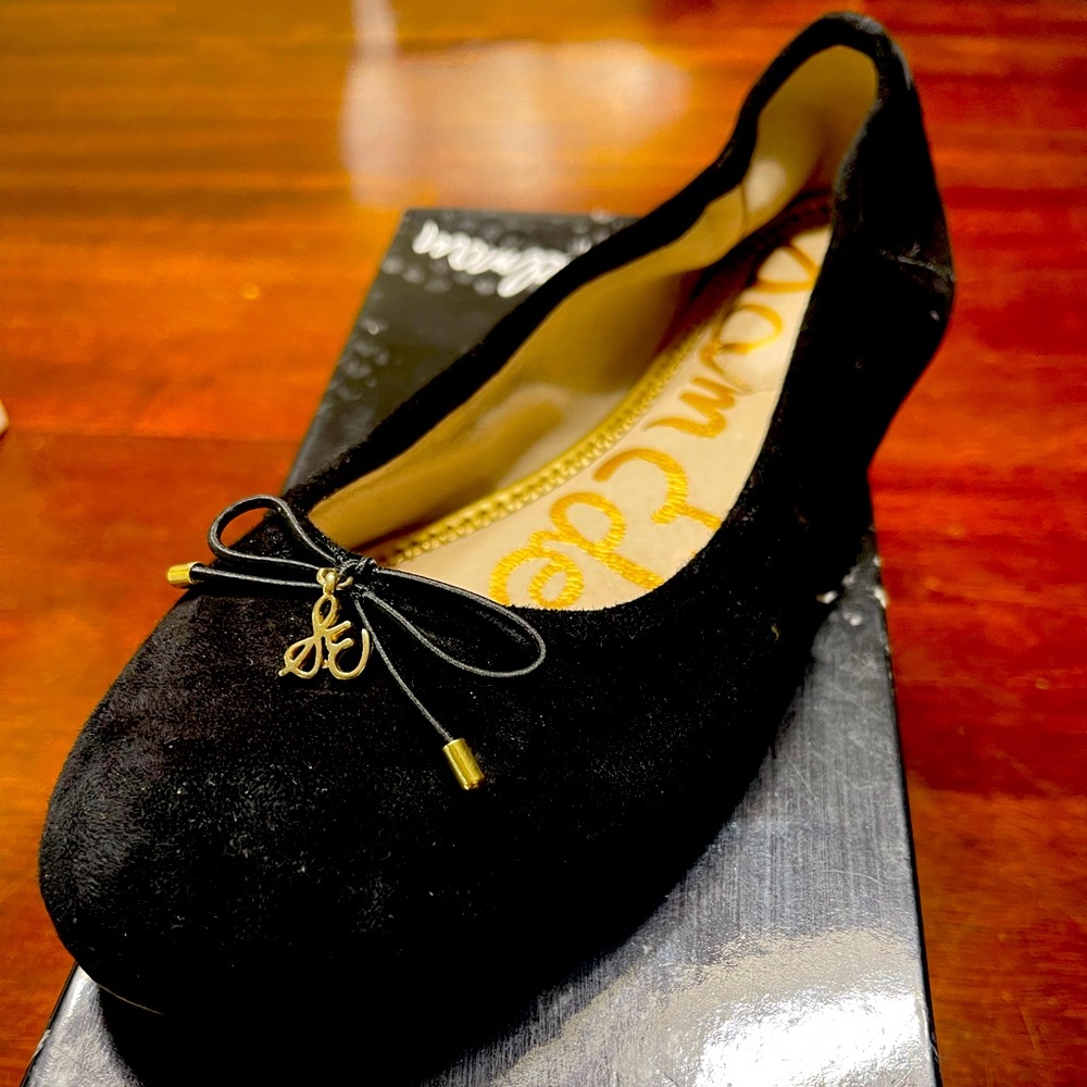 Felicia, black suede